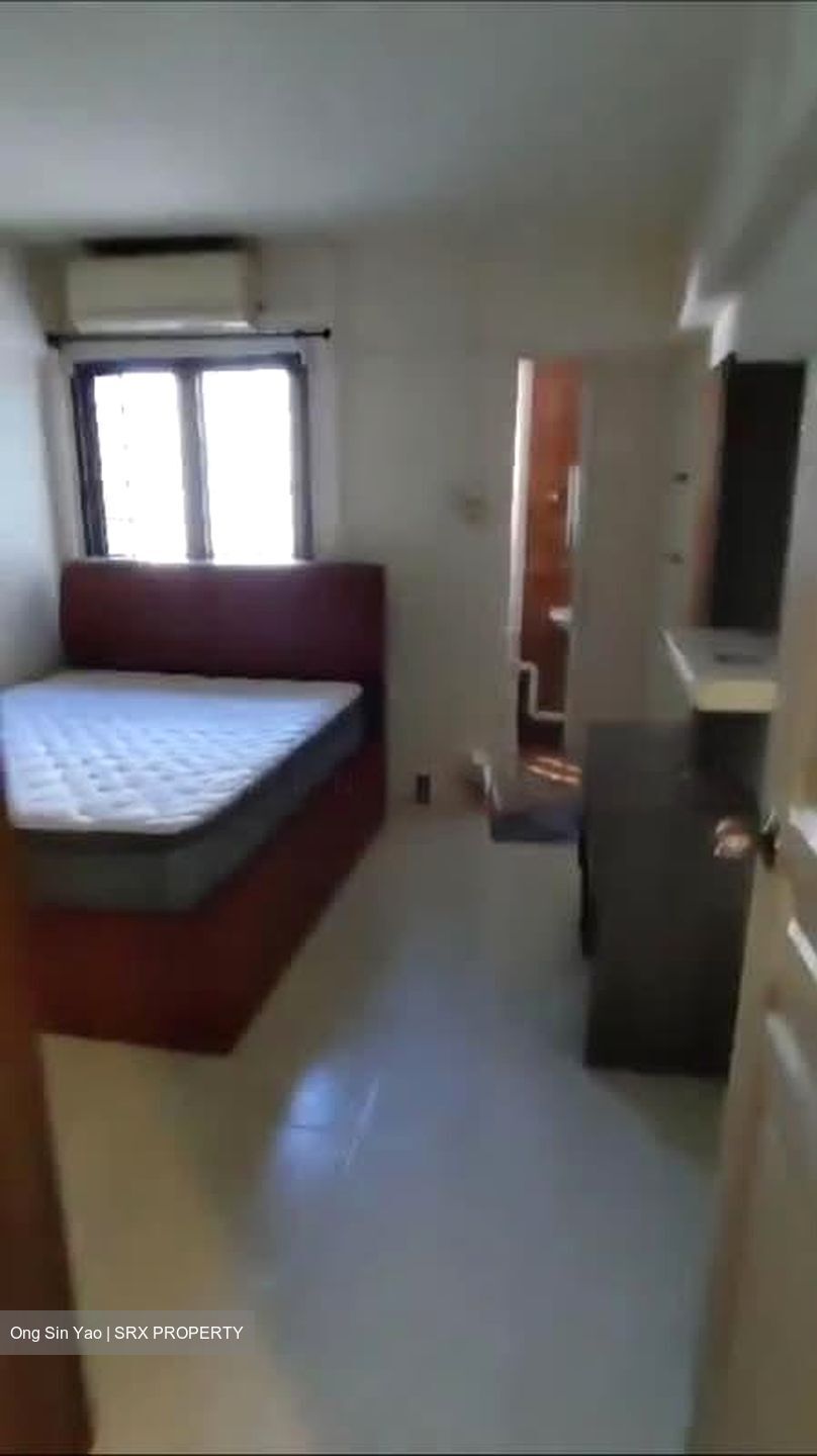 Blk 110 Kebun Baru Heights (Ang Mo Kio), HDB 3 Rooms #538762351